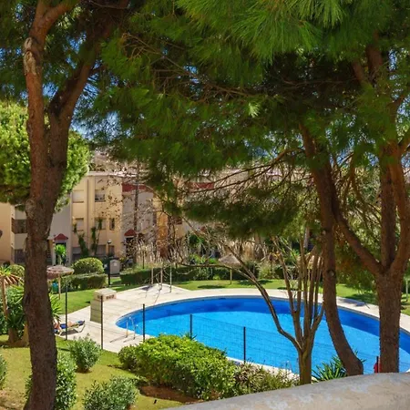 Apartment Riviera Charm: 2br Retreat With Terrace Pool Mijas